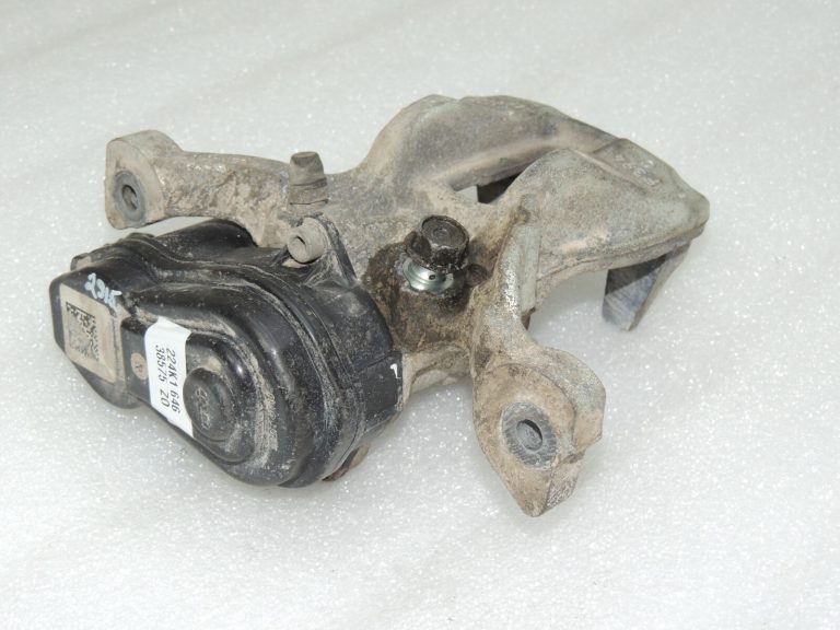 Toyota Yaris IV bremžu suports aizmugurējais kreisais 47850K0010