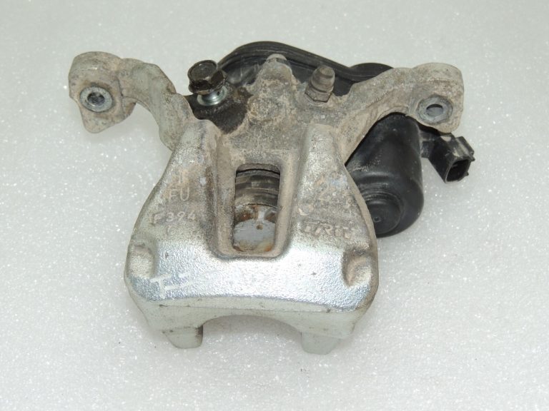 Toyota Yaris IV bremžu suports aizmugurējais kreisais 47850K0010