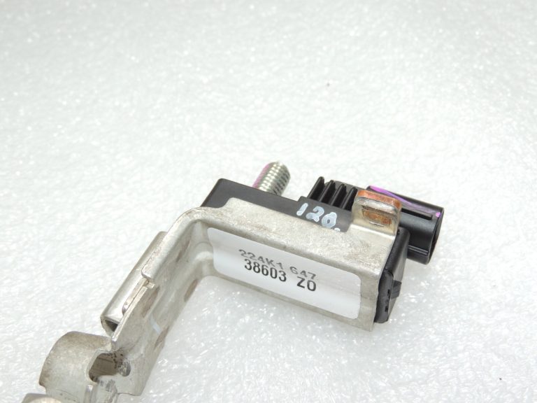 Toyota Yaris IV 1.5 HEV 68kW Akumulatora sensors 28850K0020