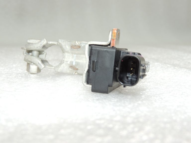 Toyota Yaris IV 1.5 HEV 68kW Akumulatora sensors 28850K0020