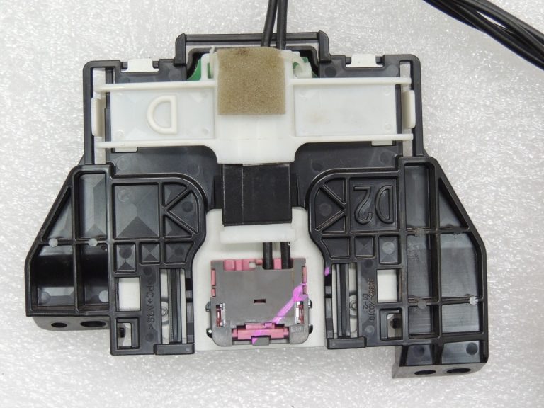 Toyota Yaris IV 1.5 HEV 68kW vadu instalācijas antena 86101K0500