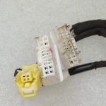 Toyota Yaris IV 1.5 HEV 68kW Durvju elektroinstalācijas instalācija priekšējā labā 82151K0060