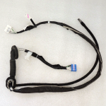 Toyota Yaris IV 1.5 HEV 68kW aizmugurējo durvju elektroinstalācijas komplekts 82184K0130