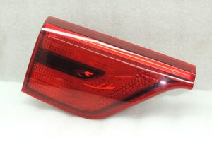 KIA Sportage QL Aizmugurējais lukturis kreisajā pusē 92405F1000