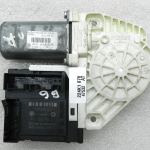 VW Passat Golf Logu regulatora motors priekšējais kreisais