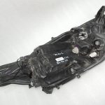 Toyota Yaris IV priekšējais kreisais lukturis 81106K0060