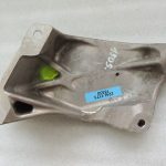 Mercedes W205 C63 177.980 AMG Dzinēja stiprinājums, kreisais A1772230104