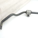 Oriģinālā Mercedes W205 sedana aizmugurējās ass stabilizatora vērpes stienis A2053260165