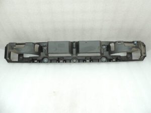 Jeep Renegade BU Aizmugurējā bampera kronšteins Carrier 51959924 52061850