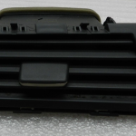 BMW 5 E60 Oriģinālā kreisā ventilācijas atvere 64226910731