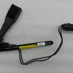 Opel Zafira B Oriģinālā drošības jostas sprādze priekšpusē pa kreisi 13127268