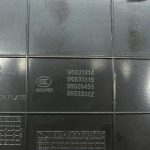 Chevrolet Captiva oriģinālais aizmugurējais roku balsts 95464422