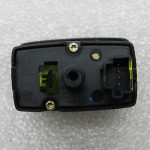 Mercedes Benz A-klase W169 Oriģinālais slēdža loga regulators, labais