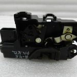 Chevrolet Captiva oriģinālā durvju slēdzene priekšā pa kreisi 94551316