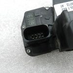 Chevrolet Captiva oriģinālā durvju slēdzene priekšā pa kreisi 94551316