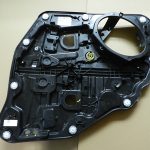 Jeep Renegade Oriģinālais aizmugurējā kreisā loga regulatora mehānisms