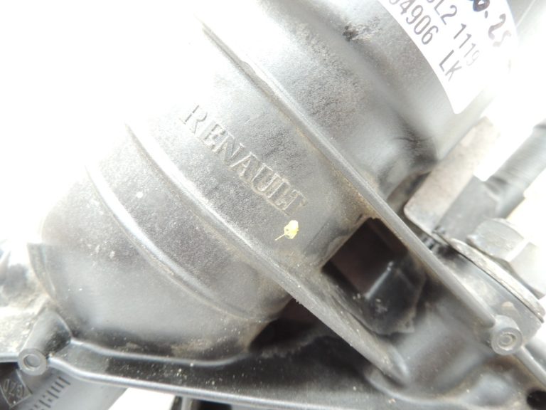 Opel Vivaro B Renault Trafic III R9M Eļļas filtra korpuss Eļļas dzesētājs 95517861