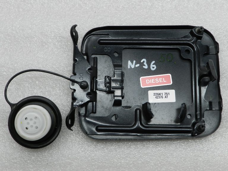 Nissan X-Trail oriģināls degvielas uzpildes vāks G41 – BLACK (P)