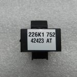 Opel Meriva B Oriģinālais elektrisko logu slēdzis 13301888
