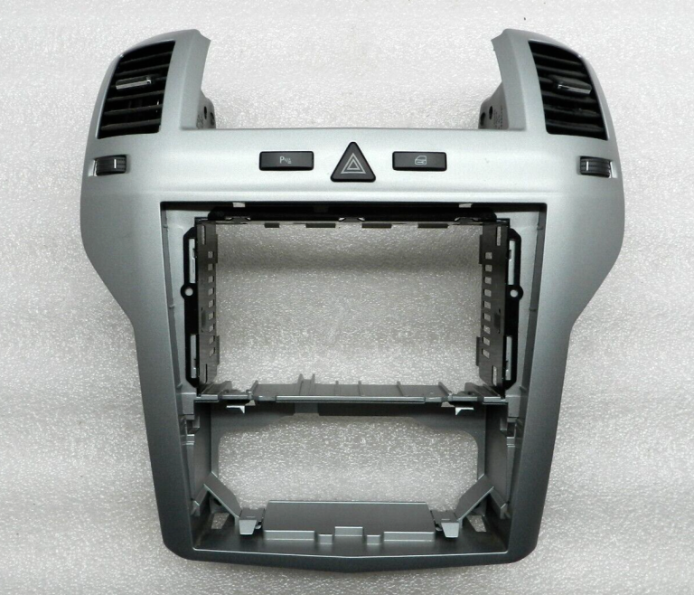 Opel Zafira B oriģināls radio paneļa centrālās konsoles ventilācijas atveres