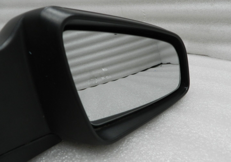 Opel Zafira B Oriģinālais ārējais spogulis Ārējais spogulis Labais 13162285