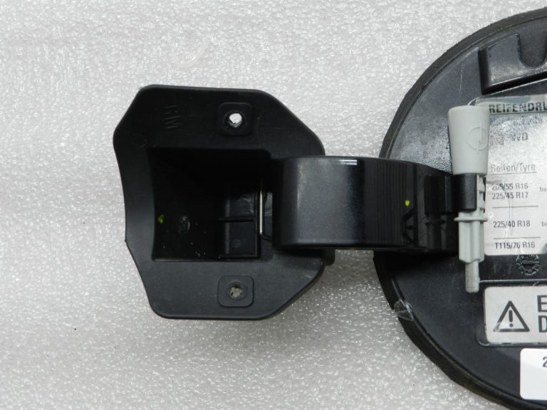 Opel Zafira B Oriģinālais degvielas uzpildes vāks 13188951 2HU