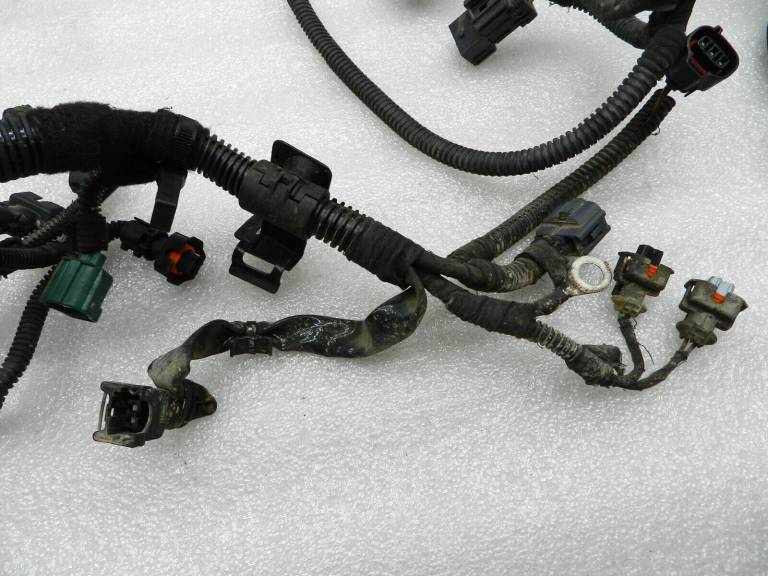 Opel Zafira B Oriģinālā dīzeļdzinēja elektroinstalācija 98079371