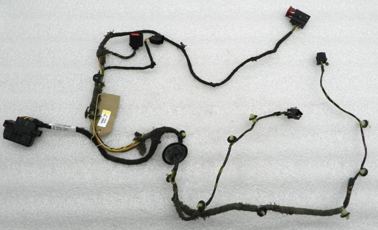 Opel Meriva B Oriģinālā durvju instalācija priekšējā labajā pusē 13292722