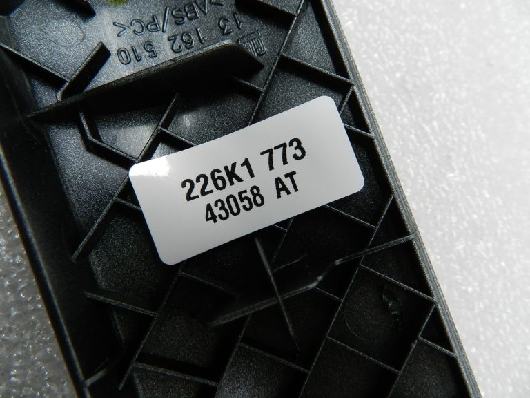Opel Zafira B oriģinālo instrumentu paneļa vāku komplekts MATT CHROME