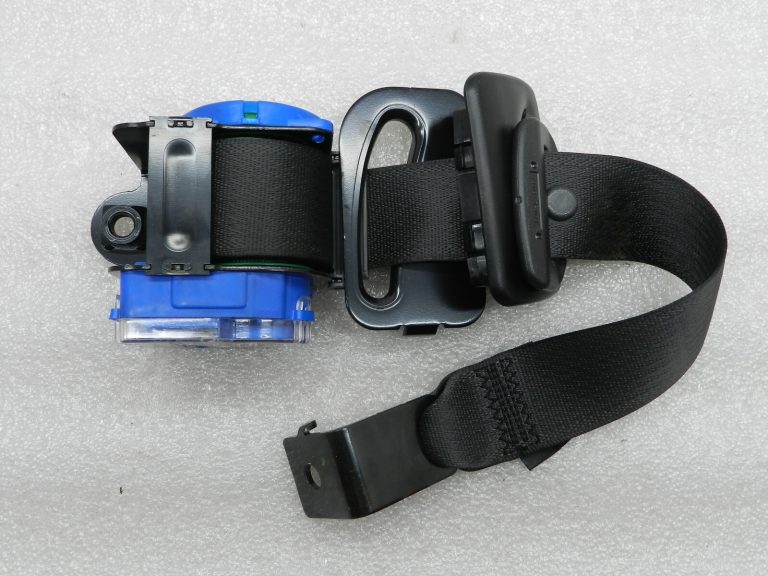 Opel Antara Chevrolet Captiva Oriģinālā aizmugurējā drošības josta 22745038
