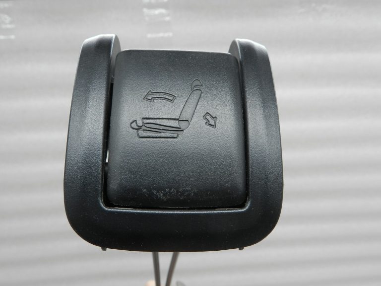 Opel Antara aizmugurējā kreisā atzveltnes atzveltnes regulēšanas poga