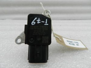 Toyota Avensis T27 Estate Оригинальный датчик массового расхода воздуха