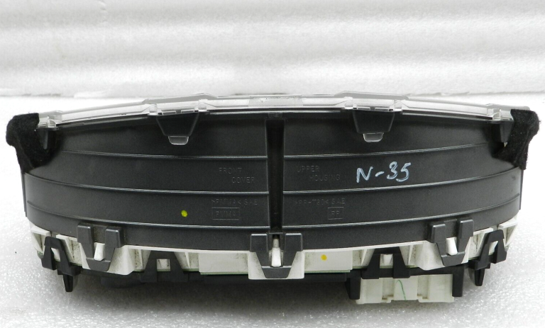Nissan X-trail T31 oriģinālais instrumentu kopas spidometrs 268417KM 24820JG50B