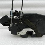Nissan X-trail T31 Oriģinālā aizmugurējā labā durvju slēdzene 82500JG000