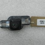 Toyota Avensis T27 oriģinālā aizmugurējo durvju atpakaļgaitas kamera 8679005040