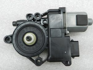 Hyundai i40 oriģinālais logu regulatora motors aizmugurējais labais