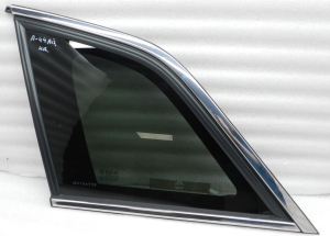 Opel Antara oriģinālais aizmugurējais kreisais trīsstūrveida vējstikls 25860805
