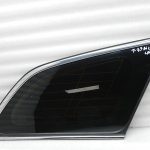 Toyota Avensis T27 Aizmugurējā dubļusarga stikls aizmugurējā labajā pusē 6271005080