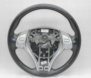 Oriģināls Nissan X-Trail T32 stūres rats ar slēdzi 484304CB4A, 48430 4CB4A