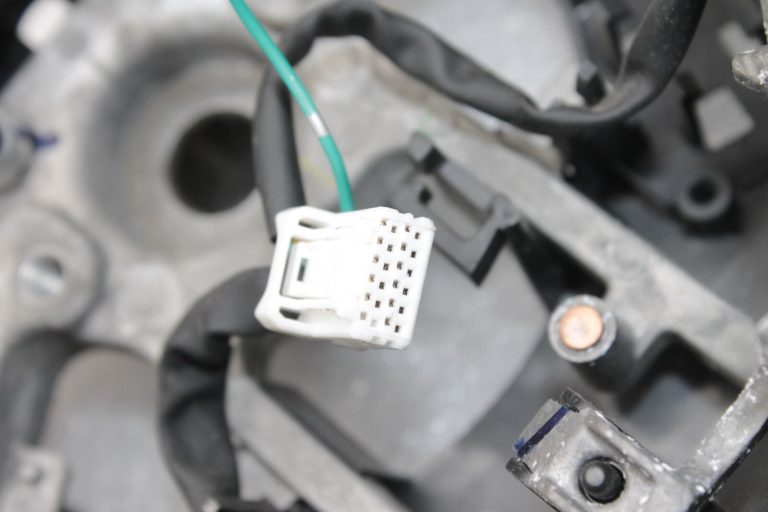 Oriģināls Nissan X-Trail T32 stūres rats ar slēdzi 484304CB4A, 48430 4CB4A