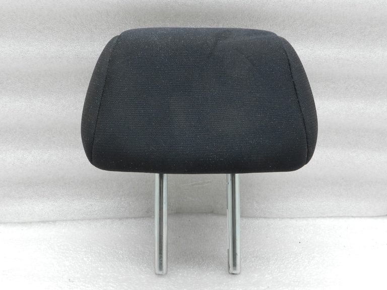 Nissan Qashqai oriģināls aizmugurējais centrālais galvas balsts 864604EA0B