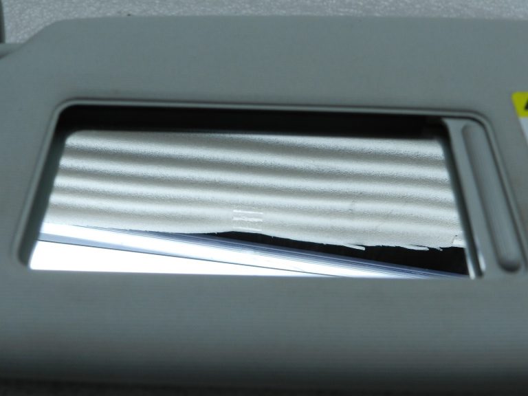 Saules aizsargs, pelēks, kreisais, ar apgaismojumu, 1K0857551N, VW Passat 3C B6-B7, Golf 5-6