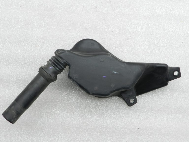 Audi A6 oriģinālā logu mazgāšanas tvertne 4G2955462