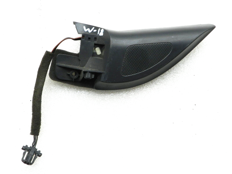 Volkswagen Golf oriģinālais spoguļa trīsstūris kreisais 1K0837973N