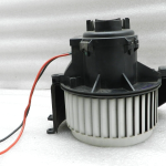 Opel Astra H oriģinālais sildītāja ventilators 93181056