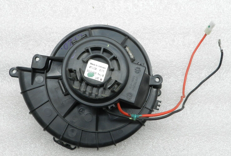 Opel Astra H oriģinālais sildītāja ventilators 93181056