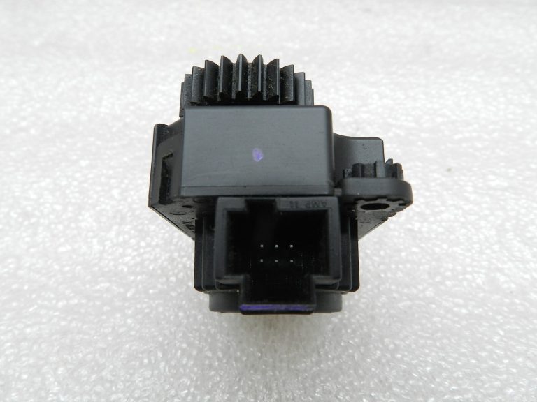 Opel Astra H oriģinālais apsildes ventilatora piedziņas mehānisms 13175540