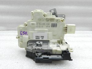 VW Passat 3C B7 Oriģinālā durvju slēdzene aizmugurējā labā 3C4839016A