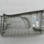 Opel Insignia B Oriģinālā apdare B-svārstgala augšējais vāks labajā pusē