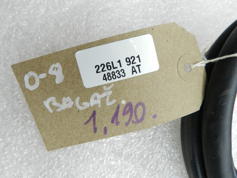Opel Insignia B Oriģinālais aizmugurējo durvju blīvētājs Gumijas blīvējums